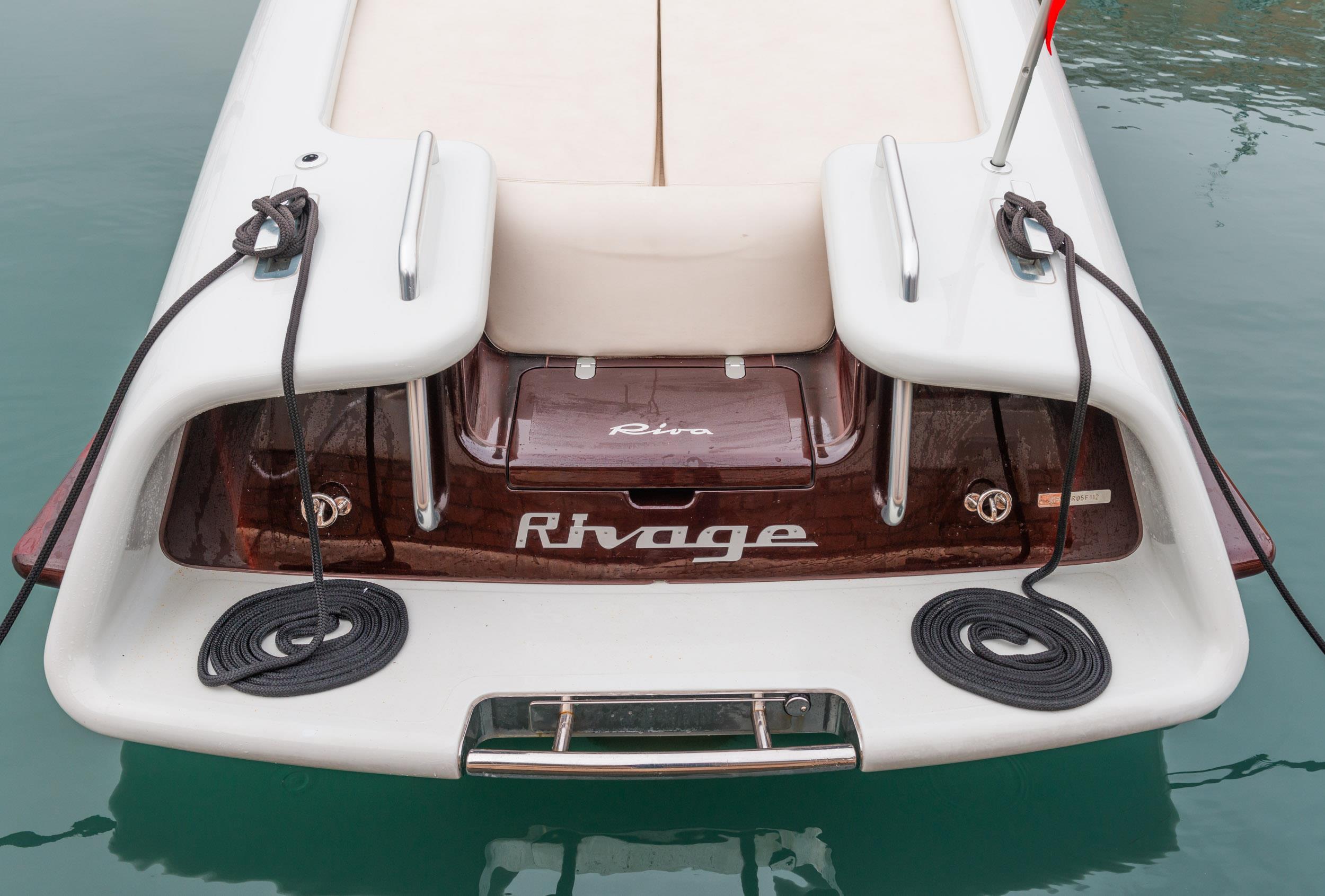 2011 RIVA 33' AQUARIVA MARC NEWSON 